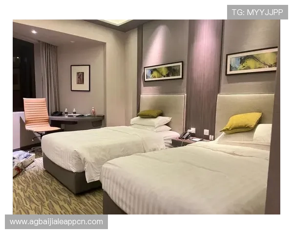 在新加坡云顶赌城享受极致奢华住宿体验，豪华酒店与特色客房全攻略